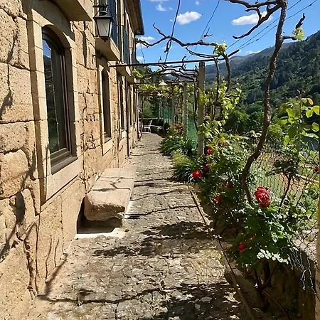 Casa De Rebolfe בית נופש