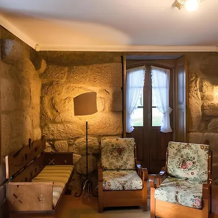 Casa De Rebolfe בית נופש