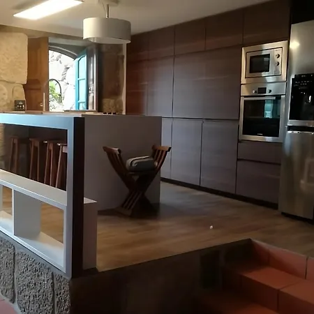 펜션 Casa De Rebolfe 친파에스